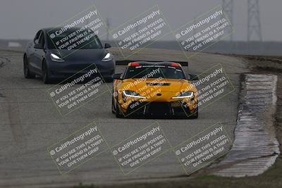 media/Nov-28-2025-Speed SF (Fri) [[b9fcb3577c]]/Blue/Session 3 (Outside Grapevine)/